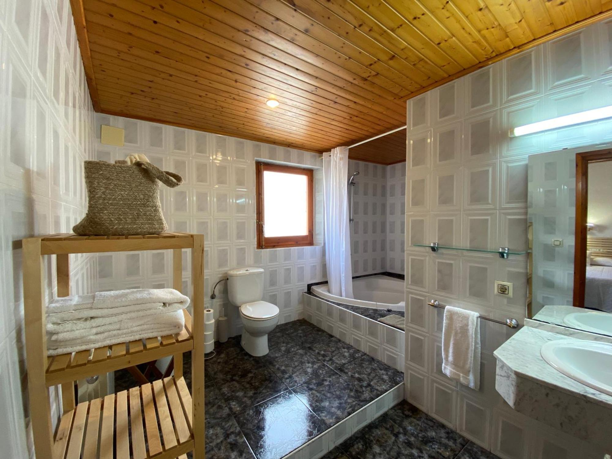 Hotel Rural Cal Amadeu Vilanova de Escornalbou エクステリア 写真
